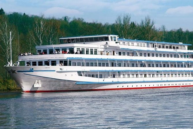 Private transfers Bucharest - Danube docks (Giurgiu or Oltenita) - Price And Value: What $98.33 Per Person Really Means