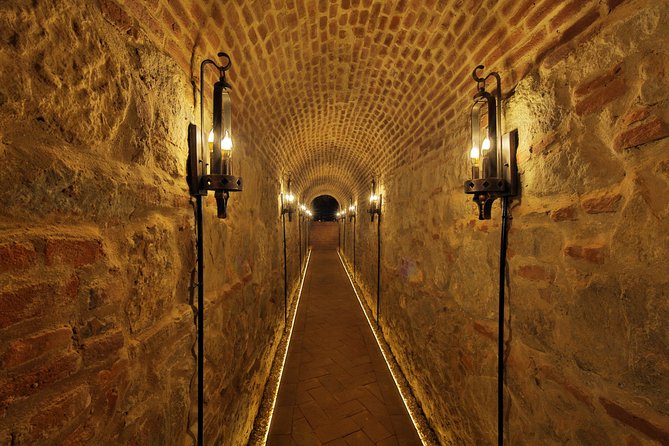 Private Walking Tour of Alba Iulia Citadel with Wine Tasting - The four-wine flight: sparkling, white, rose, and red