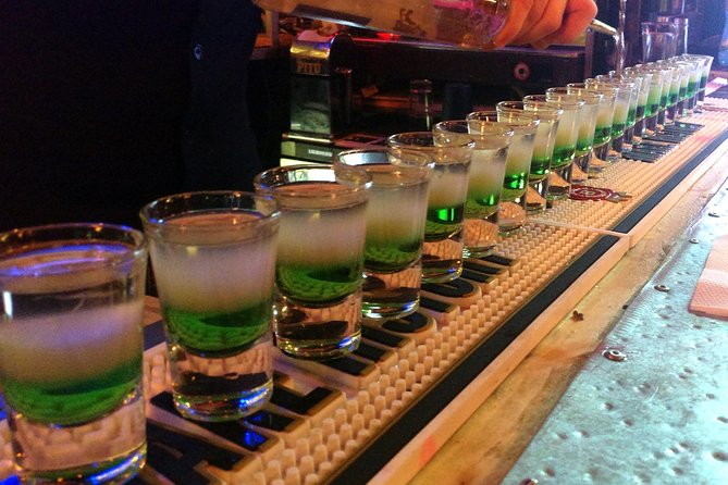 Pub Crawl in Cluj - Four bars and clubs, plus 4 included shots