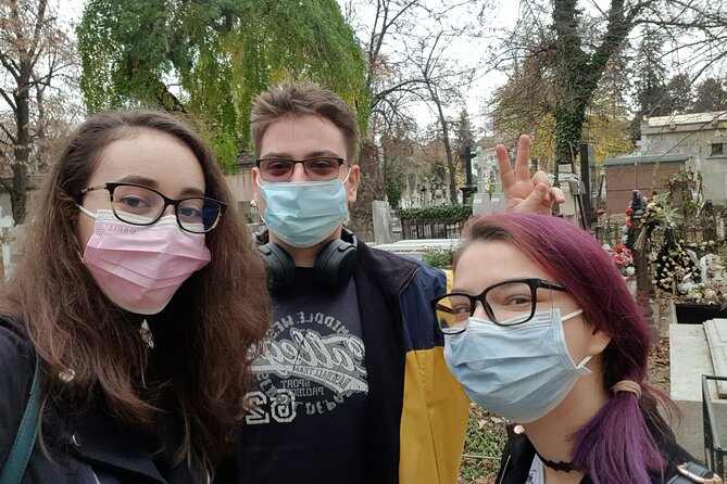Quest Experience in Bellu Cemetery Bucharest - Timing, meeting logistics, and making a 1.5 to 2 hour loop work