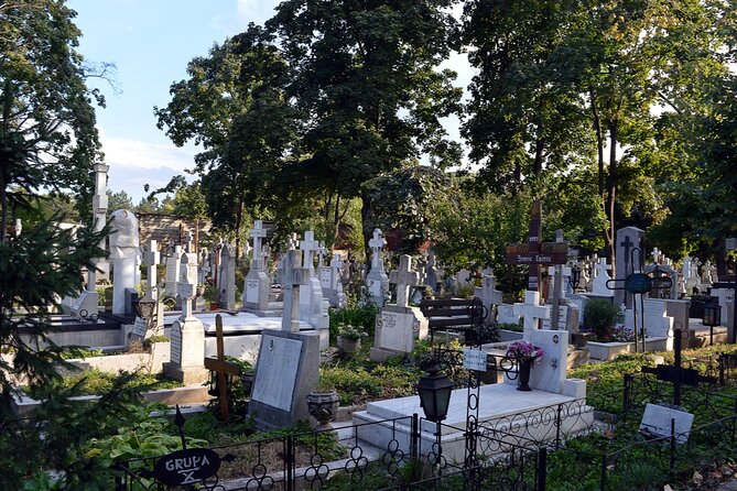 Quest Experience in Bellu Cemetery Bucharest - Should you book Quest Experience in Bellu Cemetery?