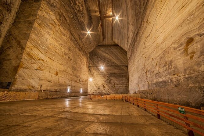 Salt Mine - Slanic Prahova - Slanic Prahova salt mine, Unirea: what that 208 metres feels like