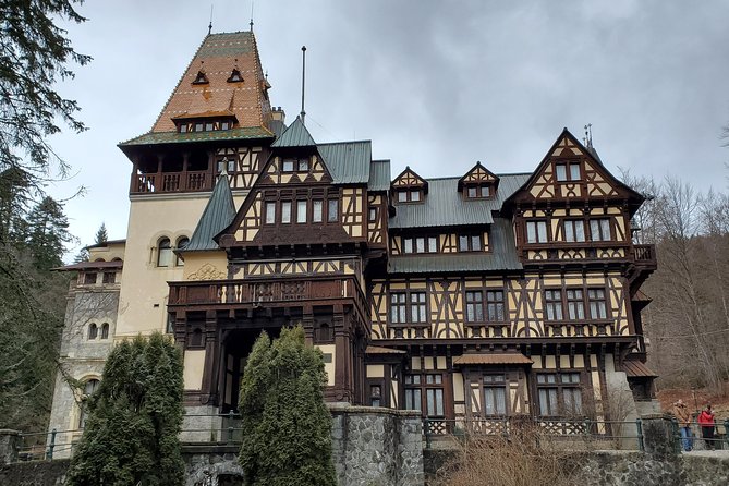 Sinaia - from the Bandits' Nest to the Cradle of the Romanian Dynasty - Stop 2: Cazinoul Sinaia and the story of princely luck