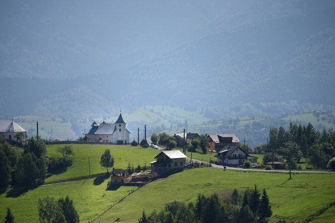 Small-Group Day Trip in Romanian Authentic Mountain Villages from Brasov - What to Pack and Wear for Cave Time and Mountain Walking