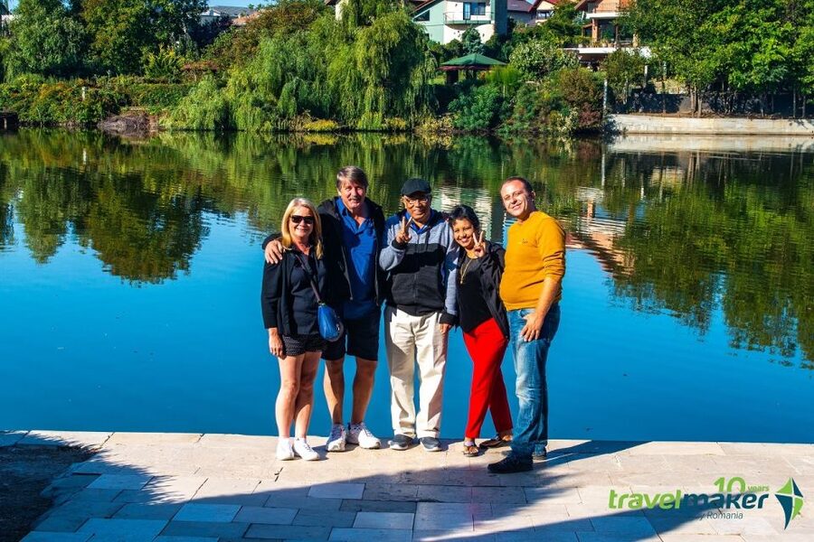 Small Group Tour to Mogosoaia Palace & Snagov Monastery - The scenic countryside drive to Mogosoaia Palace