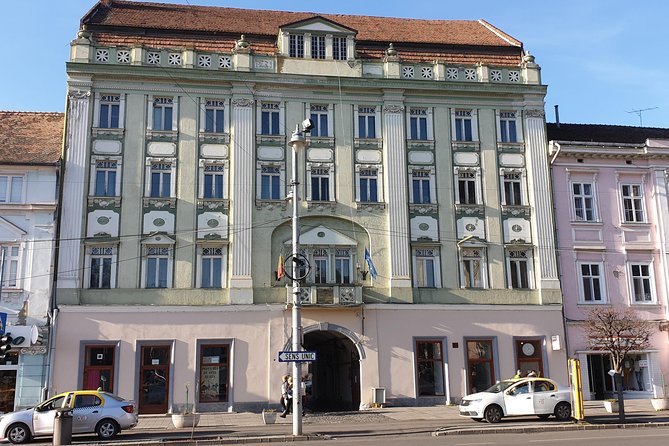 Targu Mures 3 hours walking tour - Cuza Voda market, synagogue views, and tasting what is seasonal