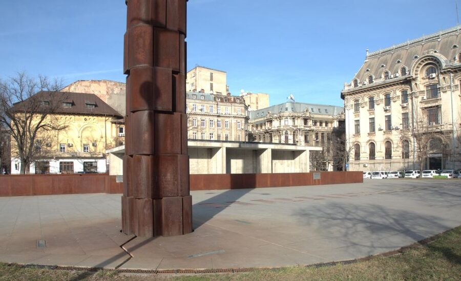 The Jewish heritage of Bucharest - half day walking tour - Jewish Museum Bucharest: community memory inside an ex-temple