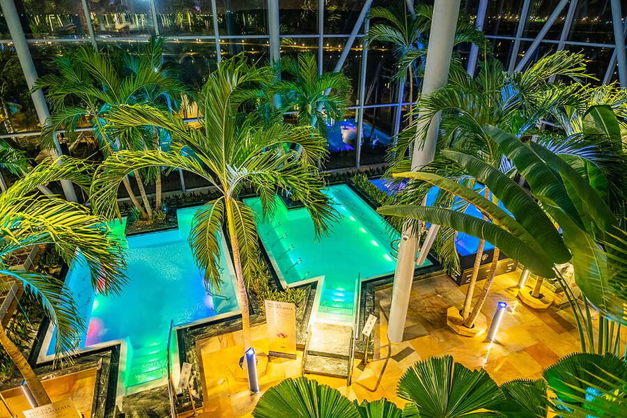 Therme:Spa Day at the biggest oasis of Relaxation《Bucharest》 - What to pack (so you do not waste spa time)