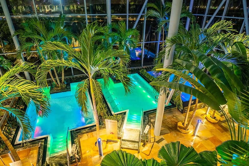 Therme:Spa Day at the biggest oasis of Relaxation《Bucharest》 - Kids and access rules: Galaxy is the focus for younger visitors