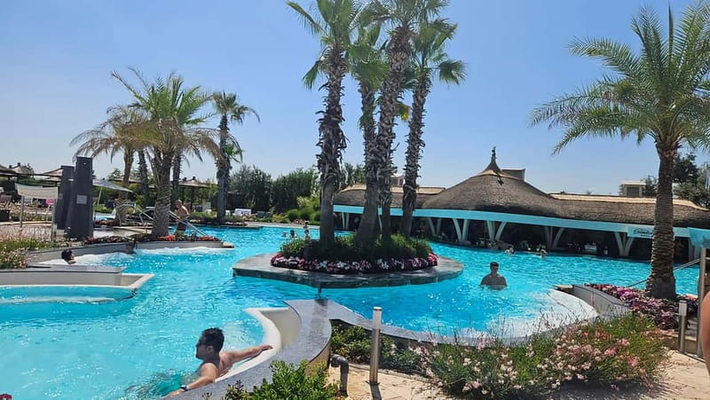 Therme:Spa Day at the biggest oasis of Relaxation《Bucharest》 - Pickup at The Grand Hotel, plus the transfer that reduces stress