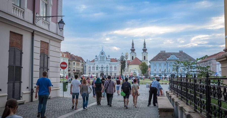 Timisoara: Classic Walking Tour - Romania today, explained before the history starts