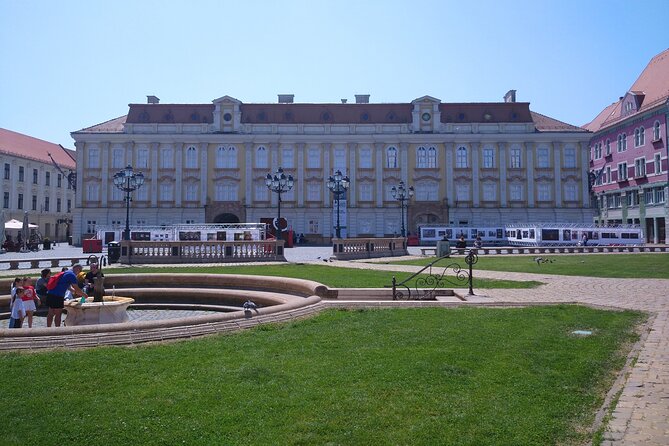 Timisoara Downtown Dream Tour - A smart way to see Timisoara in 3 hours