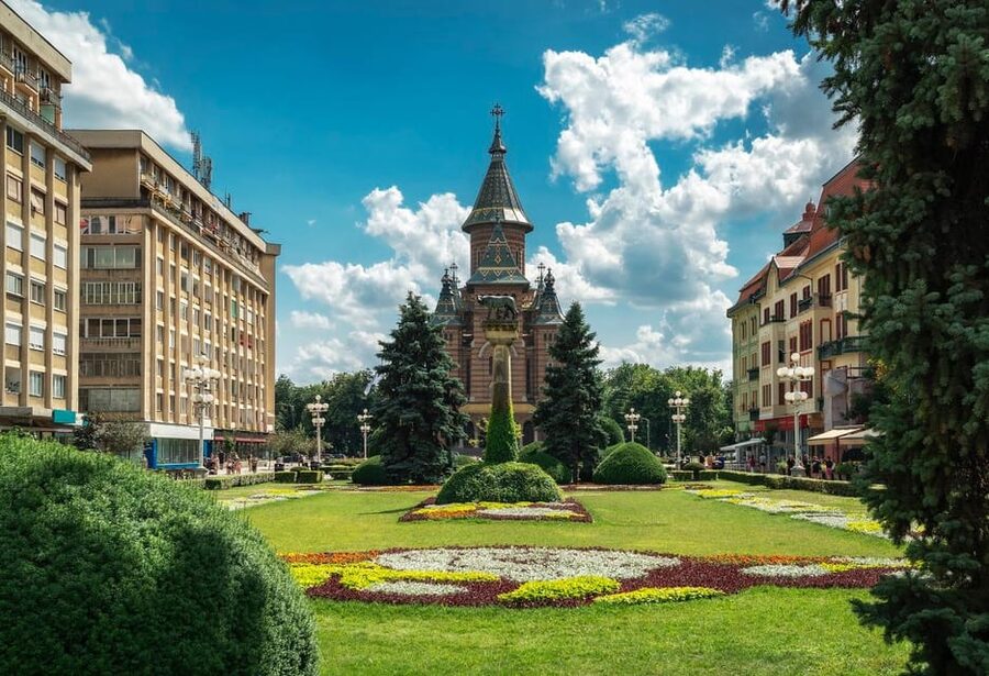 Timișoara Highlights - Walking Tour - $35 price and what you truly get in two hours