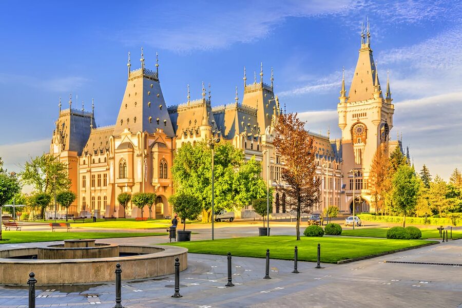 Tour guide in Iasi, Romania - Key Takeaways