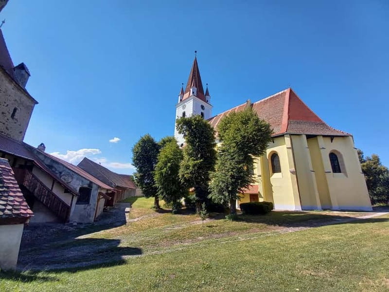 Tour of Sibiu - Church in Cristian - Village of Sibiel - Cristian: the fortified church and village life that still feels real