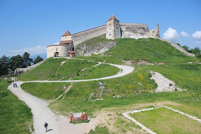Tour of the 3 Castles: Bran, Rasnov and Peles in Spanish (native Spanish guide). - Peles Castle in Sinaia: royal summer residence in German Neo-Renaissance style