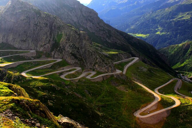 Transfăgărășan Highway & Balea Lake - Private Tour from Bucharest - Bâlea Lake at 2,034 m: glacier-lake views and cold-weather planning