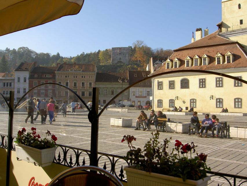 Transylvania: Cultural Full-Day Trip by Minivan - Sinaia Monastery: late-17th-century architecture plus art you can actually enjoy