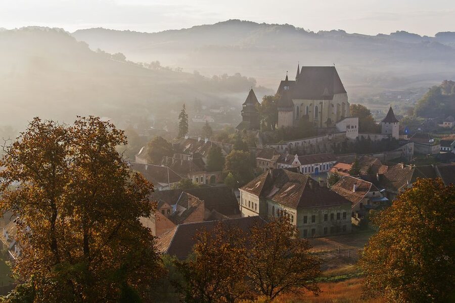Transylvania Gems: Sighisoara, Medias, Biertan & Gypsy life - Medias and its medieval secrets: Citadel of Light plus a workshop