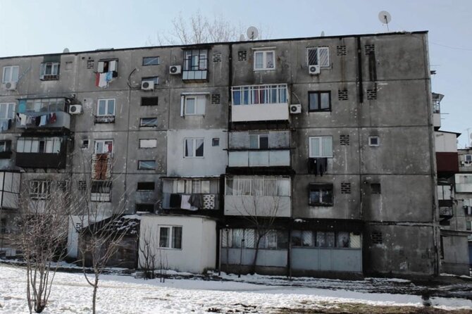 Troubled - Notorious Neighborhood - area known for social issues - Meet the guides and learn the rules of respectful visiting