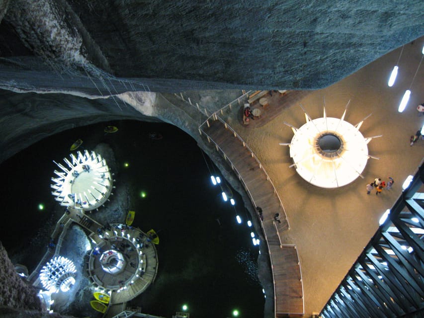 Turda Salt Mine 4h guided tour from Cluj - The guided descent and the route through the salt galleries