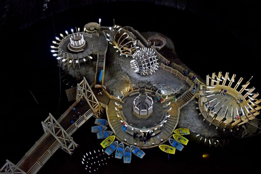Turda salt mine and Corvin Castle day tour from Cluj - Who should book this tour from Cluj