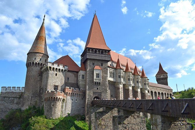 Turda Salt Mine and Hunedoara Corvin Castle from Cluj - Key things that make this trip work well