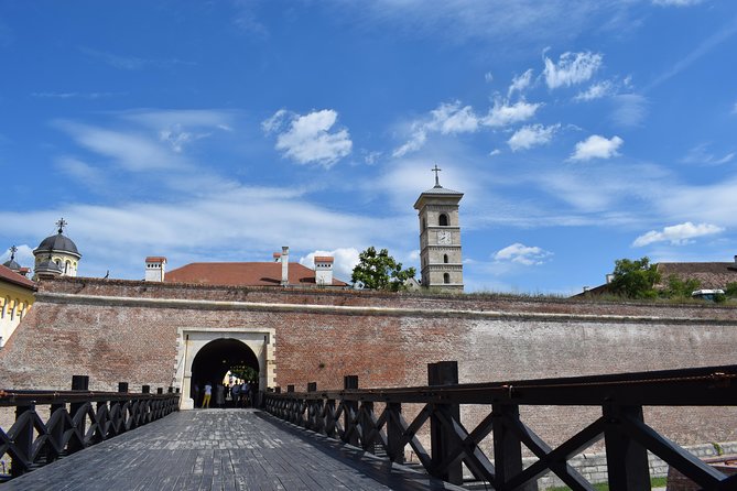 Turda Salt Mine and Hunedoara Corvin Castle from Cluj - Corvin Castle logistics: steep staircases and no elevator access