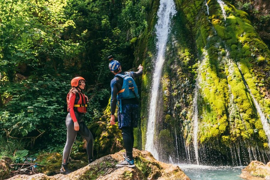 Vadu Crisului: Rafting or Kayaking trip on Crisul Repede - Value check, what about $34 really buys you