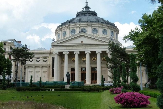 Walking tour of Bucharest - Why this 3 to 4 hour Bucharest walk works